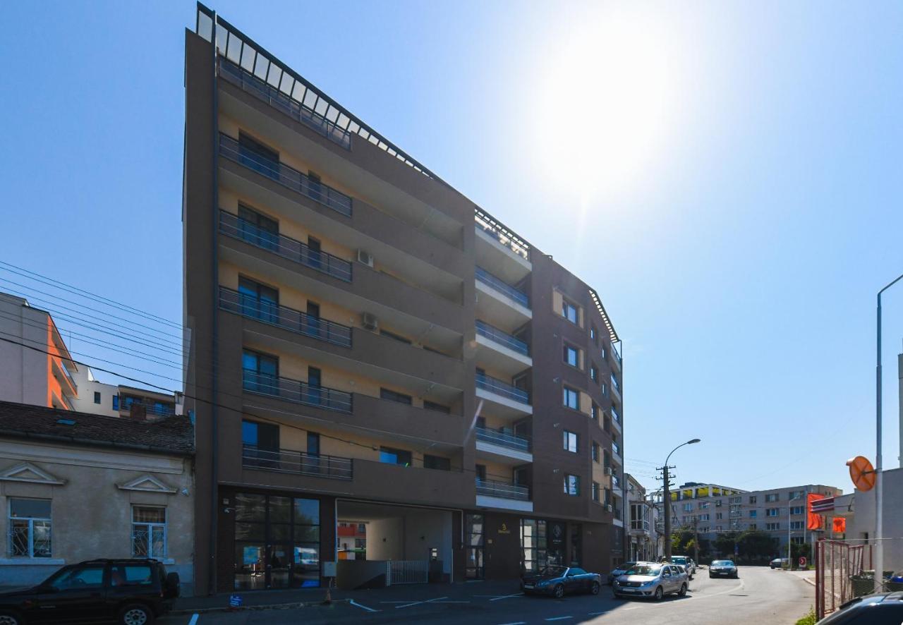 Panoramic Apartment With Terrace Cluj-Napoca Exterior photo